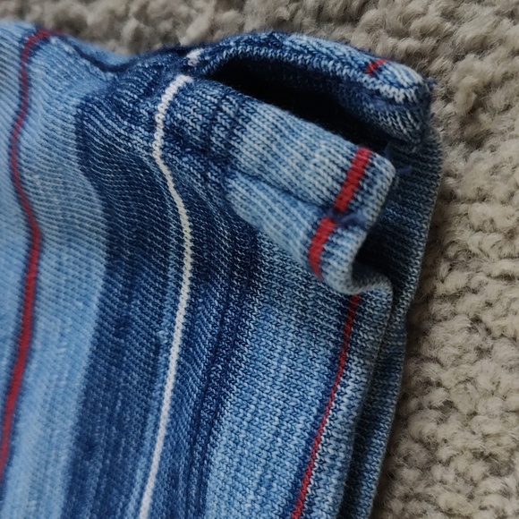 Gap | Vintage 90's T shirt - Picture 3 of 8